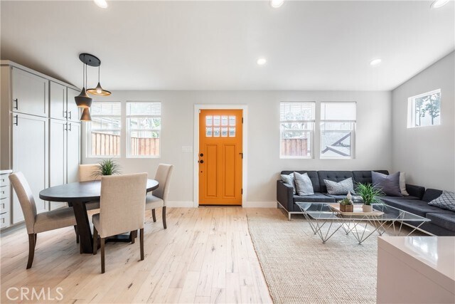 Photo - 4039 Clayton Ave W