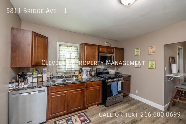 Photo - 5811 Bridge Ave Unit 1
