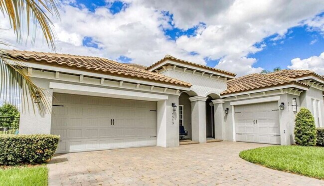 Spacious 4-Bed, 4-Bath Haven in Winter Garden – 3,388 Sq. Ft. of Comfort on Green Mountain Way