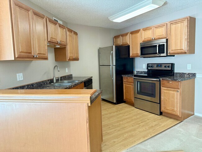 Photo - Belleair Village Condo 1/1 Open floor plan