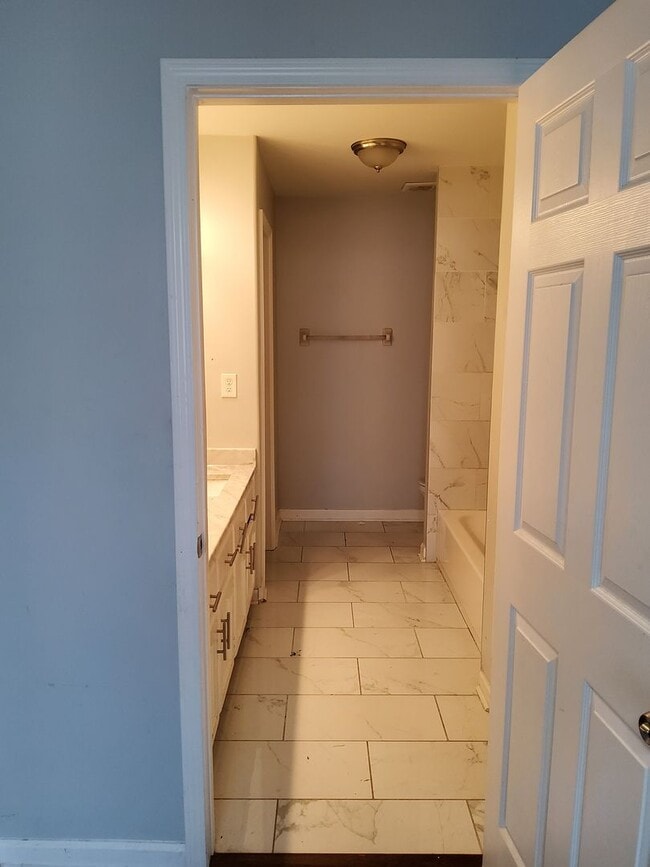 Photo - 6885 Brady Hill Dr