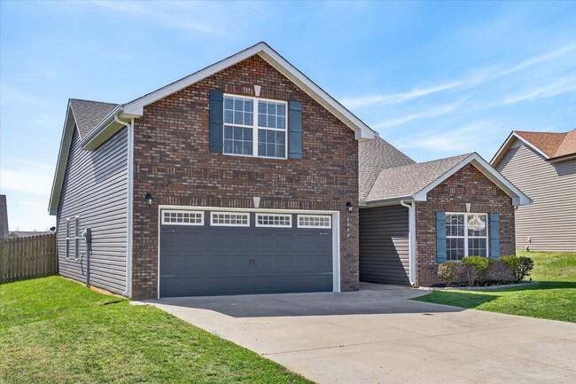 Photo - 1044 Charles Thomas Dr