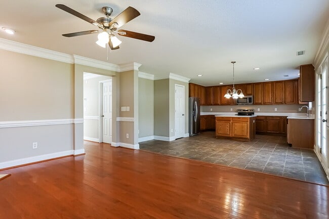 Photo - 124 Sleeper Car Ln