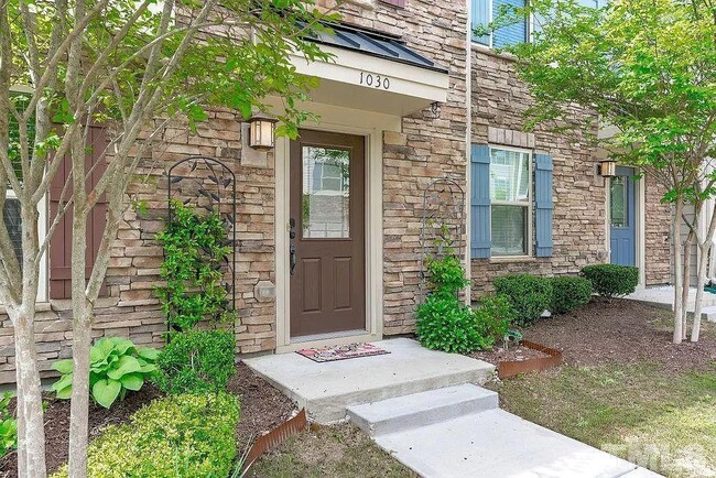 Photo - 1030 Brownsmith Dr