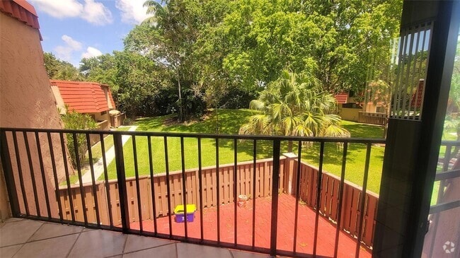 Building Photo - 8099 Severn Dr Rental