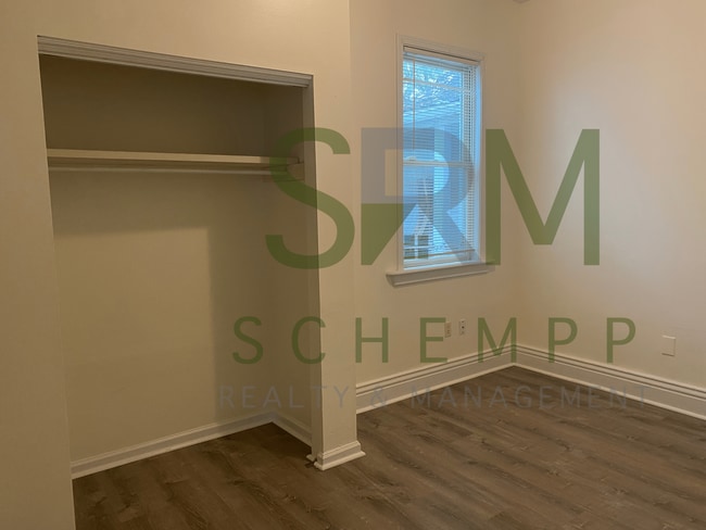 Photo - 2912 Greenwood Ave