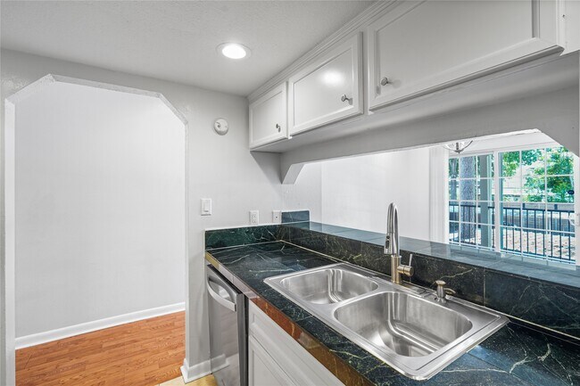 Photo - 12633 Memorial Dr Unit 118