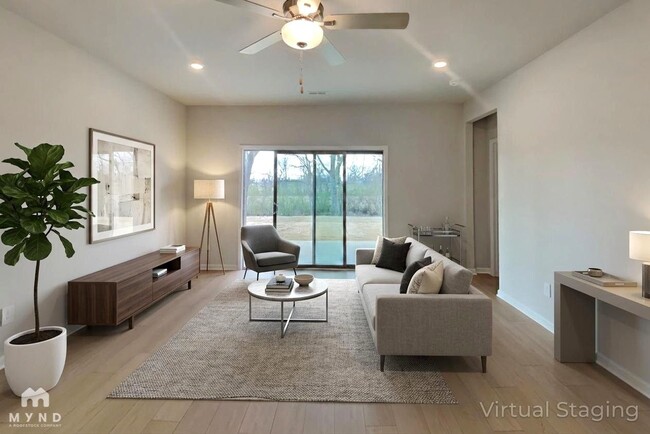 Photo - 15653 Ruthie Lynn Dr