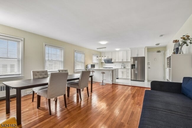 Building Photo - 176 Millburn Ave Unit 1029