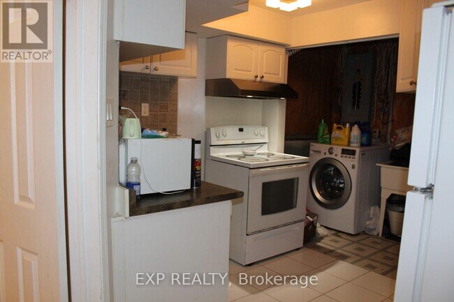 Photo - 134 Sandown Ave