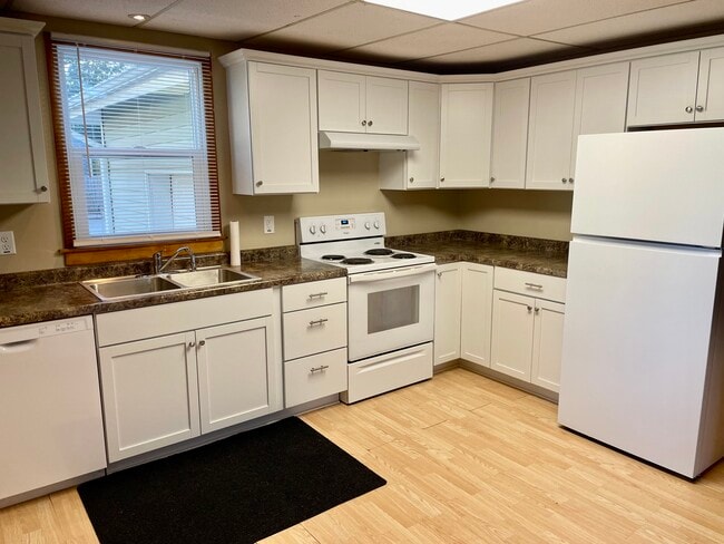 Photo - 451 N Roosevelt St