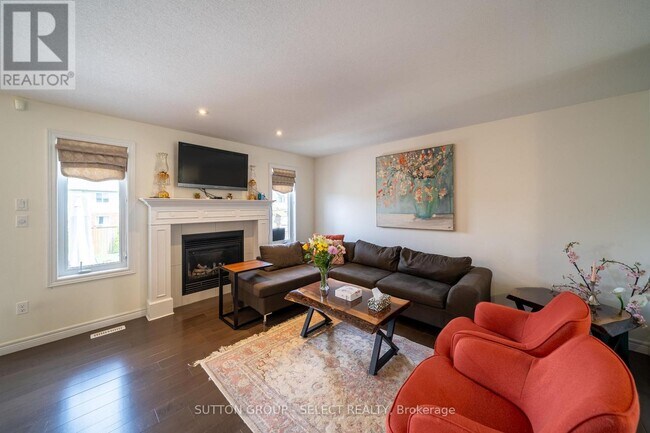 Photo - 1825 Couldridge Way