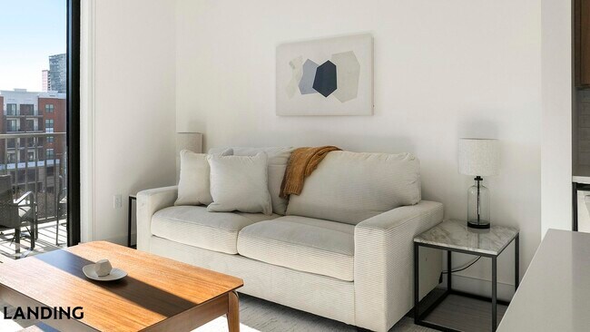 1007 S Mint St Unit 732