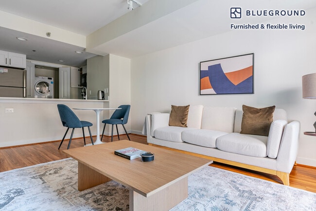 Photo - 2500 Clarendon Blvd Unidad FL7-ID1168