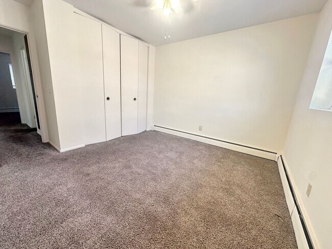 Photo - 2839 S Burdick St Unit C