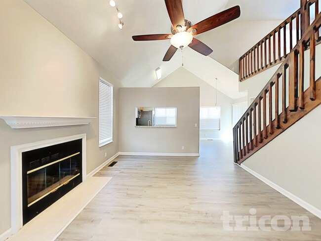 Photo - 5713 Briarwick Ct
