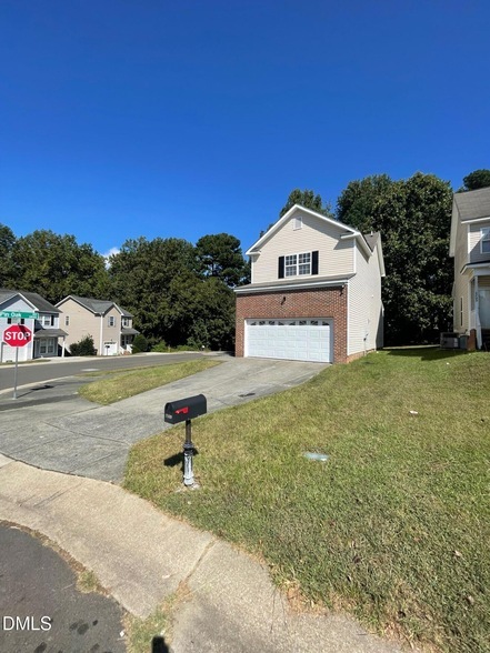 Photo - 4201 Beacon Crest Way