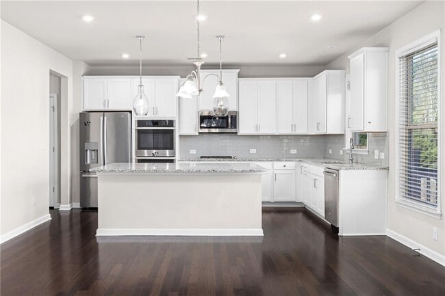 Photo - 4411 Claiborne Ct