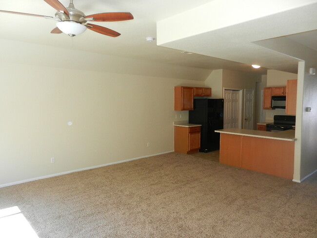 Photo - 608 Hailey Glenn Vw