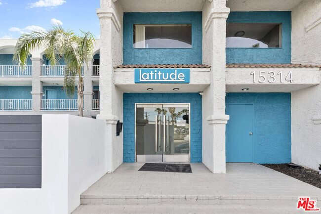 Building Photo - 15314 Gault St Unit 209 Rental