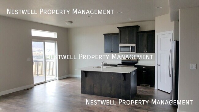 Photo - 2299 W Cresthaven Ln