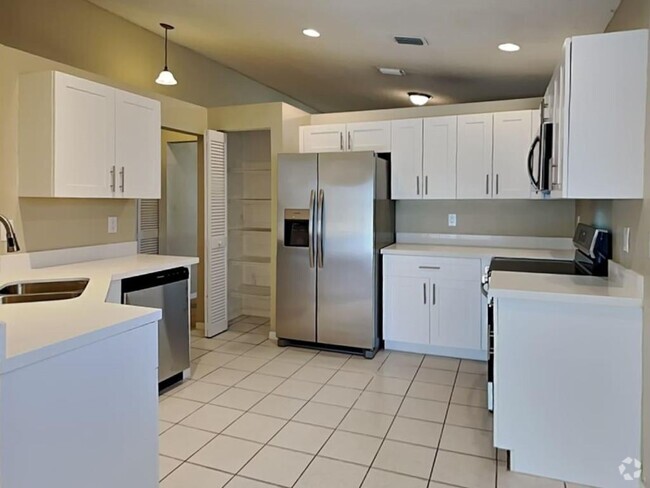 Building Photo - 3400 NW 78th Ave Rental