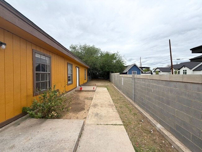 Photo - El Campito Apartments