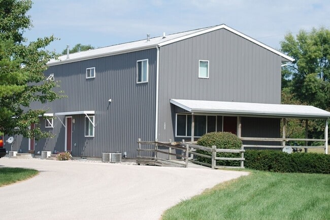Photo - 1307 Colorado Ct