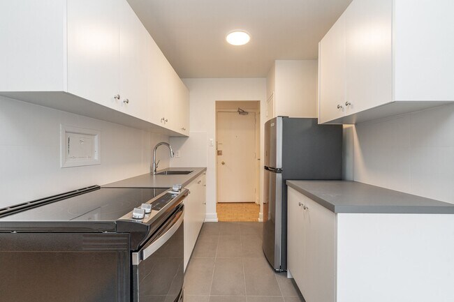 Photo - 55 Eccleston Dr Unit 207