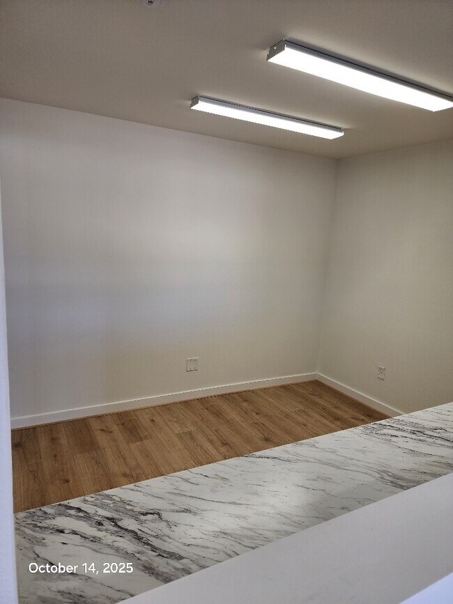 Photo - 1301 N Avenue H