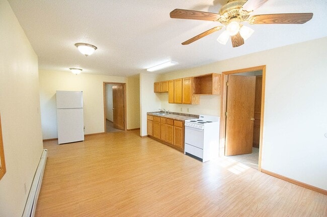 Photo - 127 Elizabeth Ave Unit #4