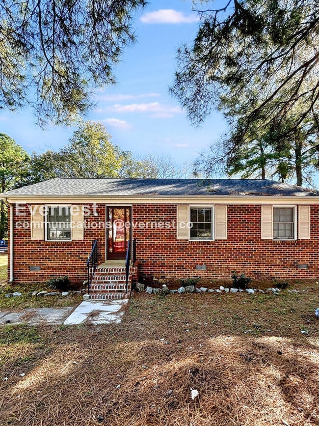 Photo - 4609 Hillbrook Ave
