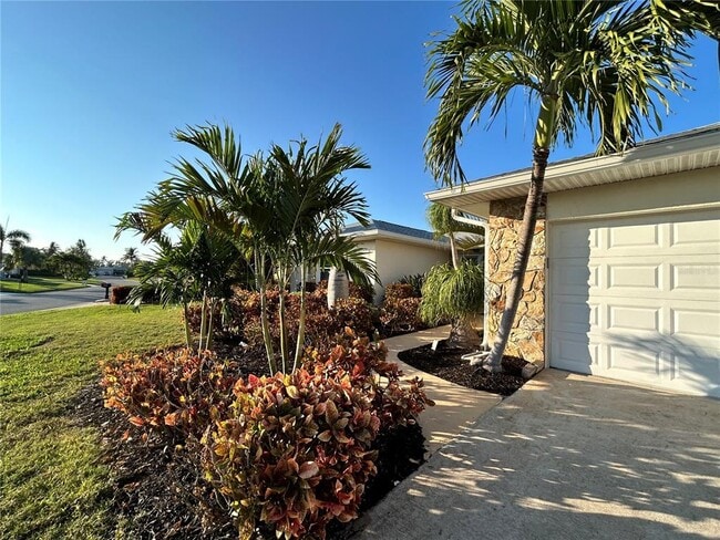 Photo - 8611 51st Ave W