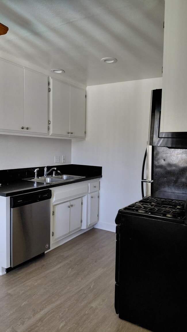 Photo - New York Apartments