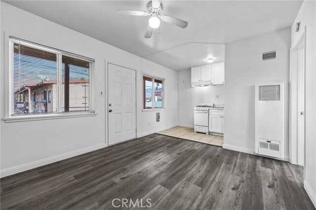 Photo - 3626 E Colorado Blvd Unidad 19