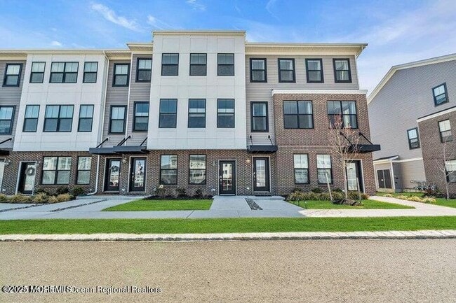 Building Photo - 50 Midway Rd S