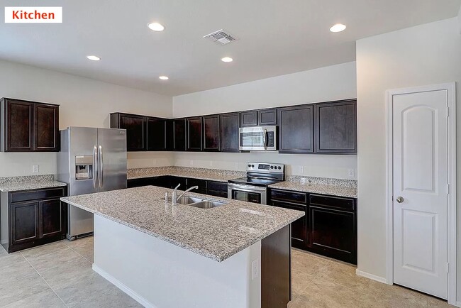 Photo - 1122 E Viola Ct