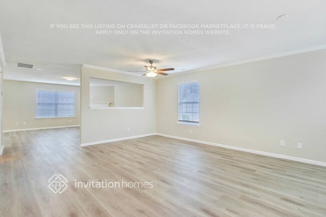 Photo - 161 Parkview Ln