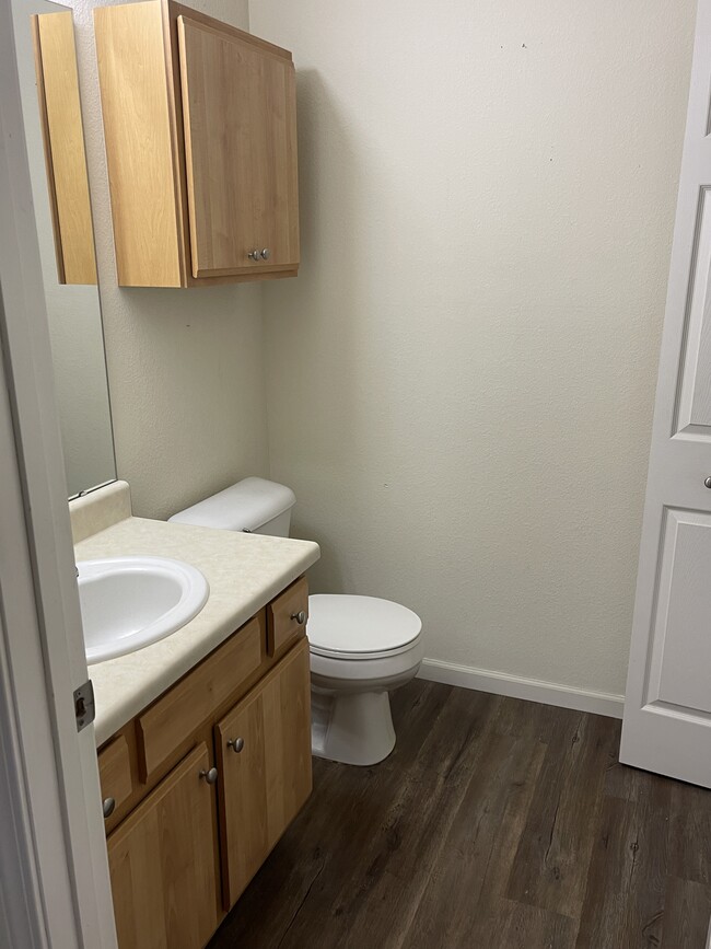Photo - 835 Woodside Creek Dr