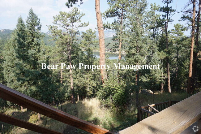 Building Photo - "Charming Evergreen Retreat: Spacious 3-Be... Rental