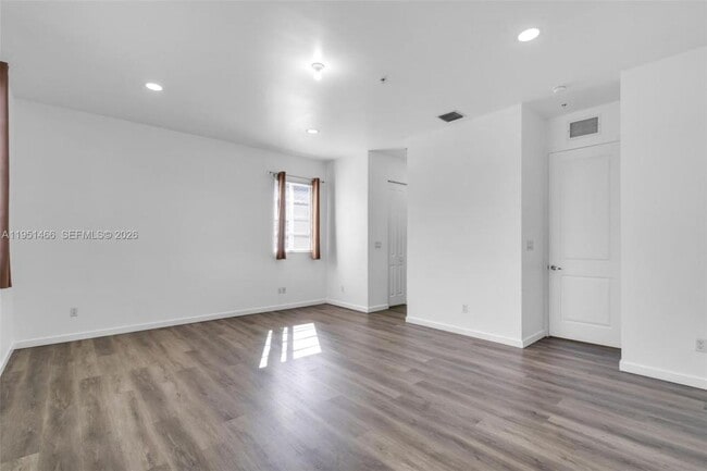 Photo - 2735 SW 81st Terrace