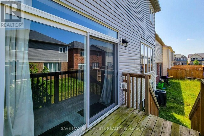 Photo - 16 Beatty Ave