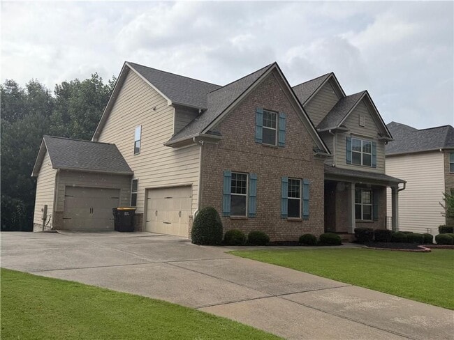 Photo - 325 Cranbrooke Cir