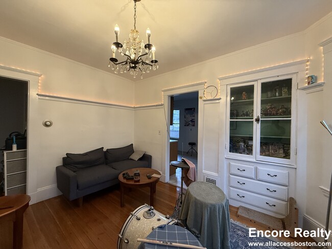 Photo - 39 Turner St Unit #3