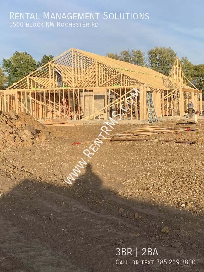 Photo - 5500 NW Rochester Rd