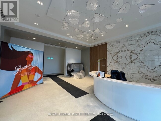 Photo - 2075 Lakeshore Rd. Unit 1302