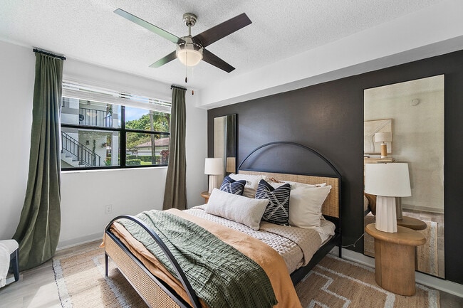 Photo - Cortland Kings Meadow