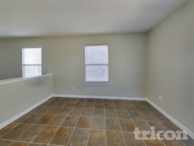 Photo - 10914 Tipton Oaks Dr