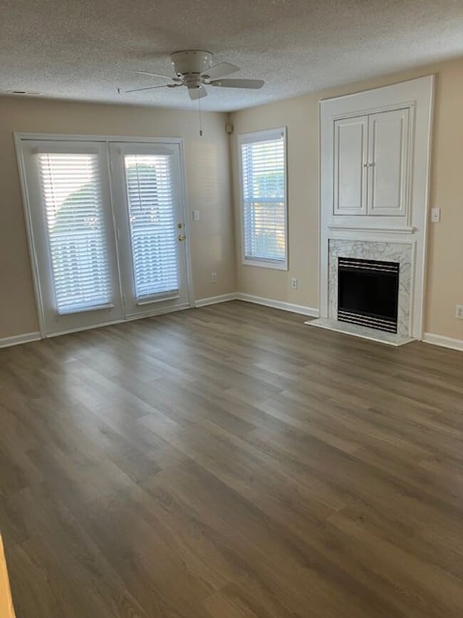 Photo - 721-D Unidad 721-D