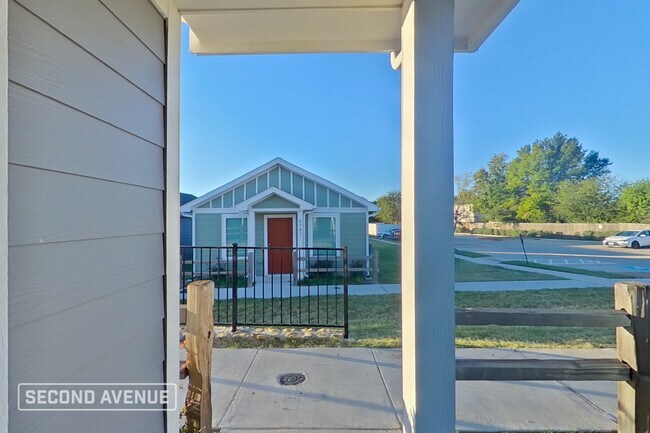 Photo - 8719 Cottage Crk Dr